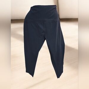 Tuff Veda Black High-Waisted Capris